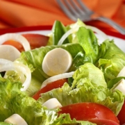 Salada de tomate, alface e palmito
